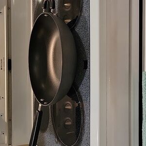 The Pampered Chef Professional Cookware - 12 Inch Stir-Fry Skillet